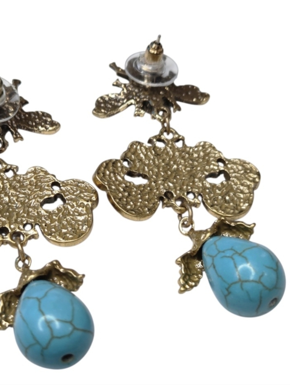 Beautiful Matte Gold Garden Bee Turquoise Deop Dangle Earrings - Picture 4 of 5